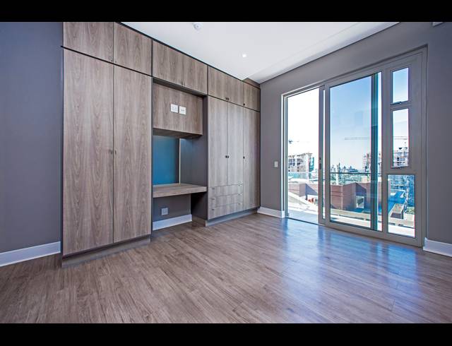 3 BEDROOM APARTMENT TO LET IN ROSEBANK